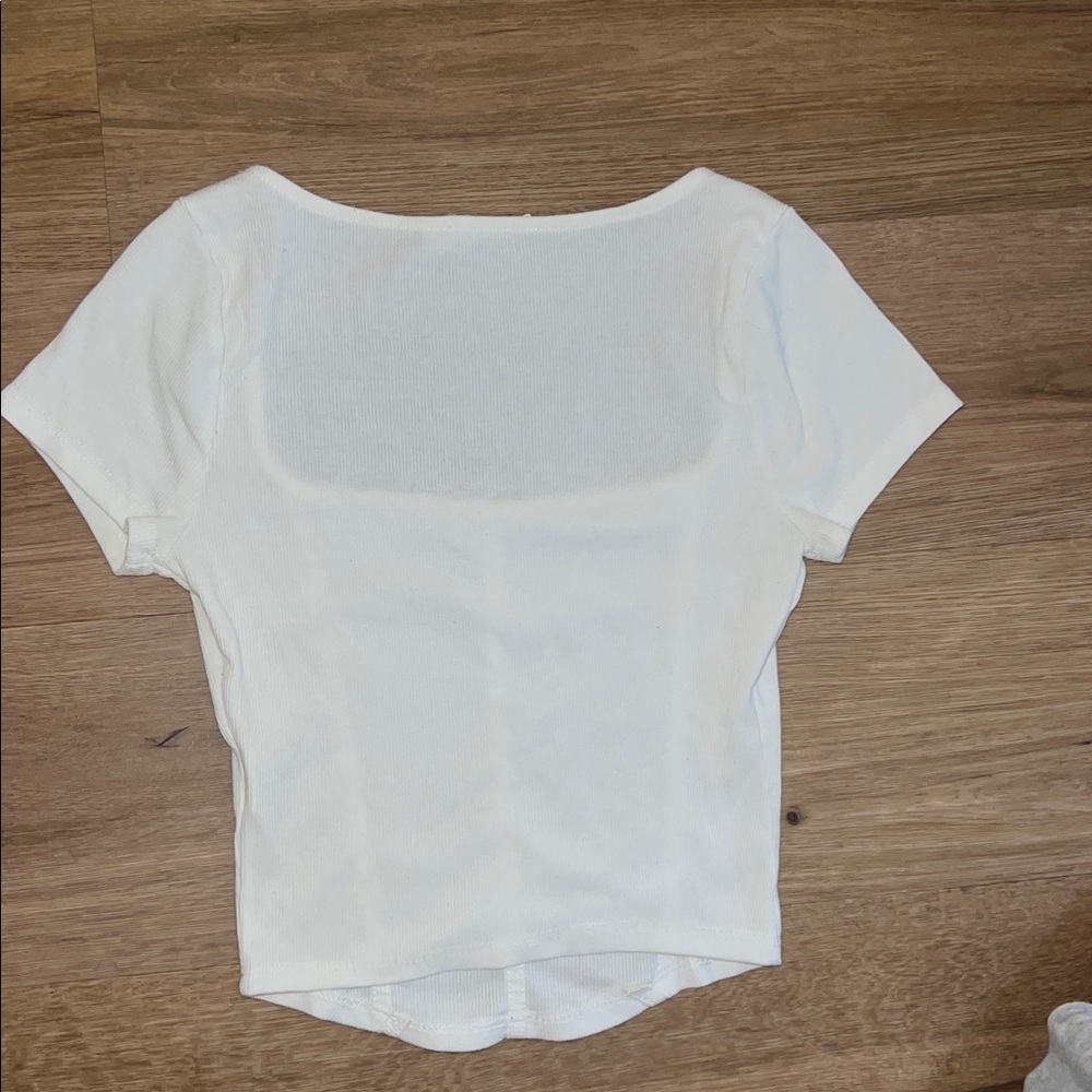 Lush White Ribbed Top - Picture 3 of 3